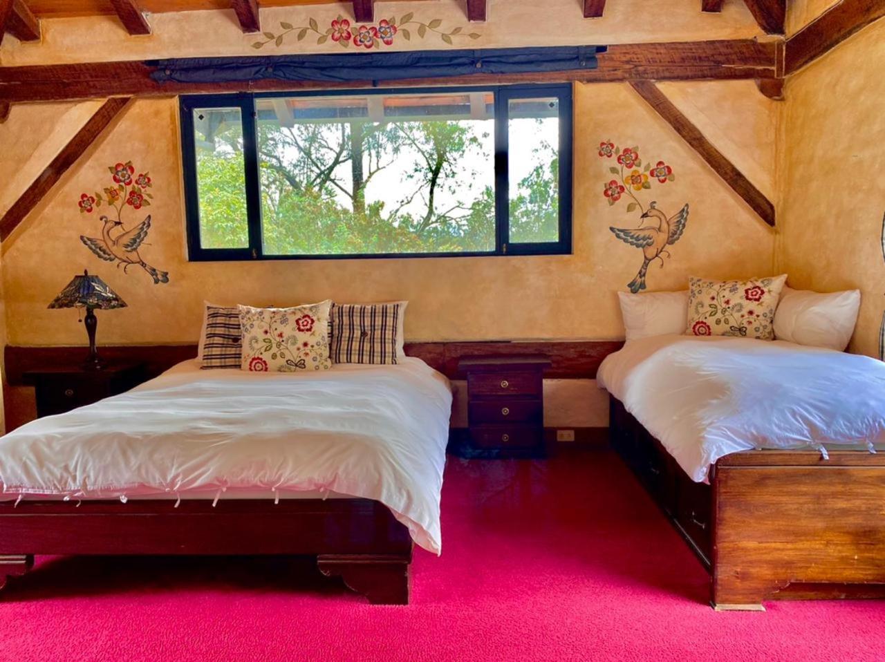 Bed and Breakfast Hacienda San Juan De La Vega Отавало Экстерьер фото